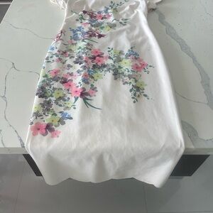 Ted Baker London Ivory Floral Dress | Scalloped Hem | Size 2 ( S -M)
